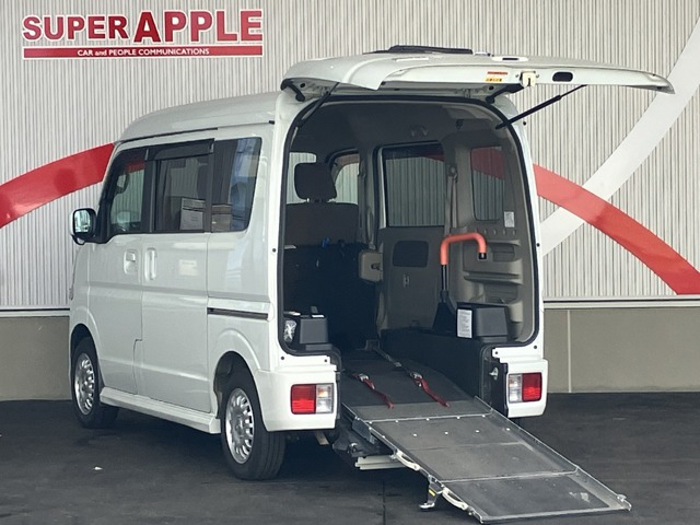 日産 NV100クリッパーリオ 