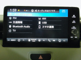 【ナビゲーション】9インチホンダコネクトナビを装備しています。AM/FM/Bluetoothオーディオ/フルセグTVがご利用いただけます