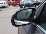 ミラーにも目立つ傷はございません