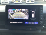 【リアカメラ】運転が苦手な方も車庫入れラクラクです!ギアをリバースに入れれば自動的にモニターが切り換わりますので、面倒な操作は不要です。狭い駐車場もお車を傷つけず安心です!
