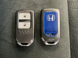 スマートキーです!ドアの施錠・解錠・エンジンの始動がスムーズで大変便利です!