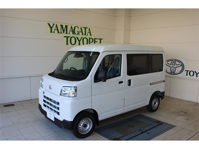 ダイハツ ハイゼットカーゴ 