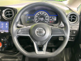 ステアリングも使用感が少なく、きれいな状態となっております♪