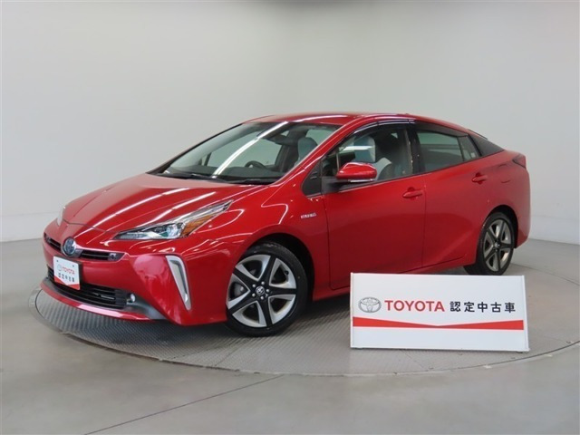 トヨタ プリウス 