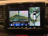 全方位モニターがついています! 車の周囲を360&deg;安全確認できるので、普段の駐車はもちろんの事、縦列駐車や幅寄せの際にも活躍してくれますよ。
