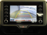 バックガイドモニターで、後方を確認しながら安心して駐車することができます。運転初心者も熟練者も必須の機能ですよ!