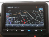 バックカメラ搭載です!車庫入れが苦手な人はもちろん、車両感覚に自信がある人にもお勧めです!見えない箇所が見えるようになるので、低い障害物や隠れてしまっている子供の存在等にも気付く事が出来ます。