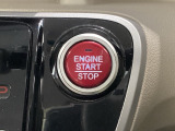 ワンプッシュでエンジンのスタート、ストップが出来て便利です。