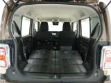 ◆リアシートを使用しない時はこの通り更に広々ラゲッジスペースの出来上がりです、たくさんの荷物が積み込み可能です!