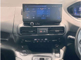◆タッチスクリーンオーディオ/アップルカープレイ/サイドモニター(ルーミミラー内臓)/バックモニター/USB/Bluetooth/前席左右独立調整機能付きオートエアコン◆