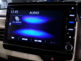 CD、DVD、Bluetooth、AM、FM、AUX、スマートフォン接続ができます。