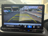 バックカメラ連動!ガイドラインも表示されるのでバック駐車が苦手な方でも安心ですね♪車庫入れの苦手なお客様!もう心配いりません。バックモニターがあれば、ぶつける心配一切無し!重宝してくれると思います!