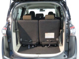 広々としたラゲージスペースを備えています。大きなものや長さのある荷物もしっかりと積み込めます。