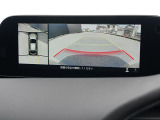 360&deg;ビューモニターを搭載しています。コーナーセンサーと合せてお使いいただくことで、安全、安心にお車の取り回しを行っていただけます。