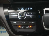 eCONモードで運転の仕方によりロスを抑え込み燃費性能をアップさせます。