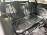 3列目シートはもちろん状態良好☆大人でもゆったりと座って頂けますので、大人数でのお出かけもラクラクです♪ご家族で、気の知れた仲間で、ドライブに行くのが楽しみですね♪