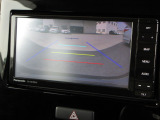 バックをするとき自動でリアの様子が映る『リアカメラ』付き!画面で確認しながらバックができますから安心ですね。でも、目視も大切ですよ!安全第一でお願いします!