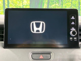 【9インチ ホンダコネクトディスプレイ】視認性の高い大画面ディスプレイでナビの使用や、お持ちのスマートフォンと連携したbluetoothでの音楽再生が可能です♪