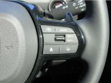Hondaセンシングの機能のひとつ、アダプティブクルーズコントロール付!アクセルから足を離しても設定したスピードと前車との車間を保ち走行してくれます!車線維持もアシスト☆高速道路で疲労軽減ですね☆
