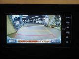 バックモニターが有るので車庫入れもラクラク!
