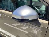 【ウィンカー内臓サイドミラー】 付いているだけで高級感がUPするウィンカー内臓サイドミラー♪もちろん見た目だけでなく、対向車からの視認性の向上につながり、安全度もUP◆