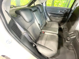 後部座席も気になるようなキズ・汚れやへたり等、大きなダメージはなく、良好な状態です。