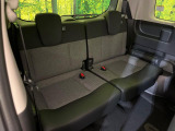 3列目シートはもちろん状態良好☆大人でもゆったりと座って頂けますので、大人数でのお出かけもラクラクです♪ご家族で、気の知れた仲間で、ドライブに行くのが楽しみですね♪