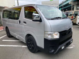 ハイエースバン 2.8 DX ロング ディーゼル 6型・6人乗り・マッドブラックグリル・新品