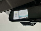 ルームミラーにクリヤーなカメラ映像で後方視界サポート!車両周囲安全確認にも役立つ、アラウンドビューモニター映像 スマート・ルームミラー装備!