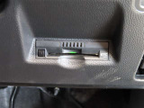 ETC車載器付きです。高速道路の料金所もスムーズに通過できます。