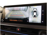 アラウンドビューモニターで車庫入れも楽々!!