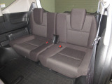 3列目シートも綺麗な状態です。