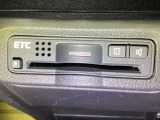 ビルトインタイプの【ETC】で見た目もスッキリ。高速道路の利用にとても便利です。