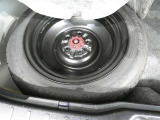 応急用のスペアタイヤが付属していますので万が一の時にも安心です