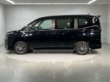 ご購入して頂いた車両は、ご納車前に、しっかり点検・整備してからの、ご納車になります。点検箇所は、エンジンオイル交換・ワイパーゴム・ブレーキ点検・調整・その他を確認の上、ご納車致します。
