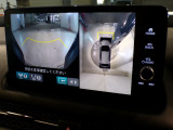 バックカメラもあるので後退時も安心です。視点も切り替えができて便利です。