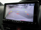 バックカメラで後方がリアルタイム映像で確認できます!商業施設や駐車場での駐車時や、夜間のバック時にも安心です♪