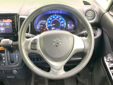 ステアリングも使用感が少なく、きれいな状態となっております♪