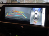 バックガイドモニターを装備しています、車庫入れもラクラクです。パノラミックビューモニターを搭載しています、上からの画像も表示されます。