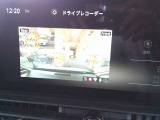 ドライブレコーダーの映像も映す事が可能です。