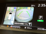 【アラウンドビューモニター】専用のカメラにより、上から見下ろしたような視点で360度クルマの周囲を確認することができます☆死角部分も確認しやすく、狭い場所での切り返しや駐車もスムーズに行えます。