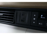スマートフォンなどの音楽再生が可能なUSB接続ジャック装備車両です♪♪♪
