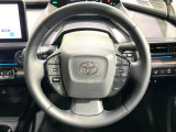 【純正革巻きステアリング】上質な革を使用することで、手にしっかり馴染みとても運転しやすいハンドルです♪