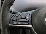 便利なステアリングスイッチ装備です。
