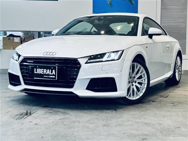 アウディ TTクーペ 