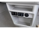 運転席/助手席シートヒーター付です。