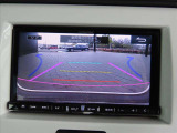 駐車時等に便利なバックカメラ&パーキングセンサーも装着されています。ガイドラインが表示され、大変便利な機能ですが過信は禁物です。ご自身でしっかりと目視確認を行い、安全に駐車をお願いします★☆★☆
