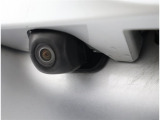 バックカメラが付いているので後方確認が非常にしやすいです。今や運転初心者も熟練者も必須装備!ついていて損はないですね♪