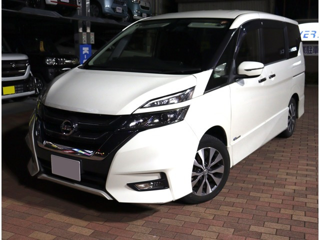 日産 セレナ 
