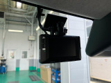 【前後ドライブレコーダー】万が一自動車事故が発生した際、正確な状況証拠や原因解明のために役立ちますよ◎